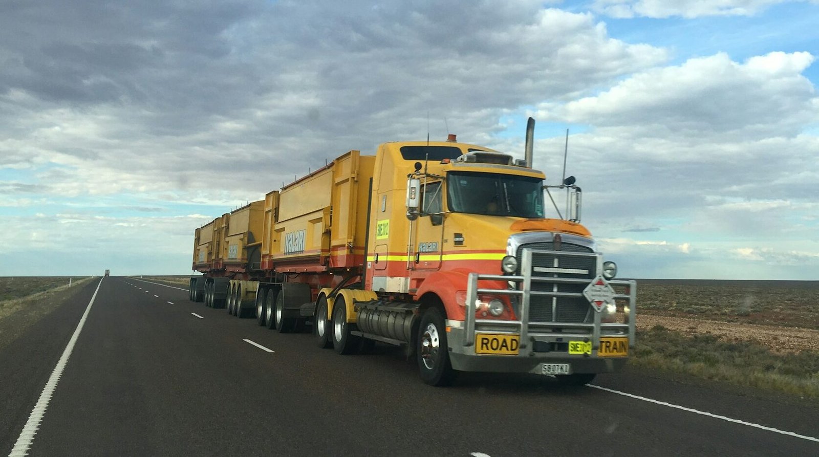 PROYECTAN CAPACITACIÓN PARA OPERADORES DE DOBLE ARTICULADO