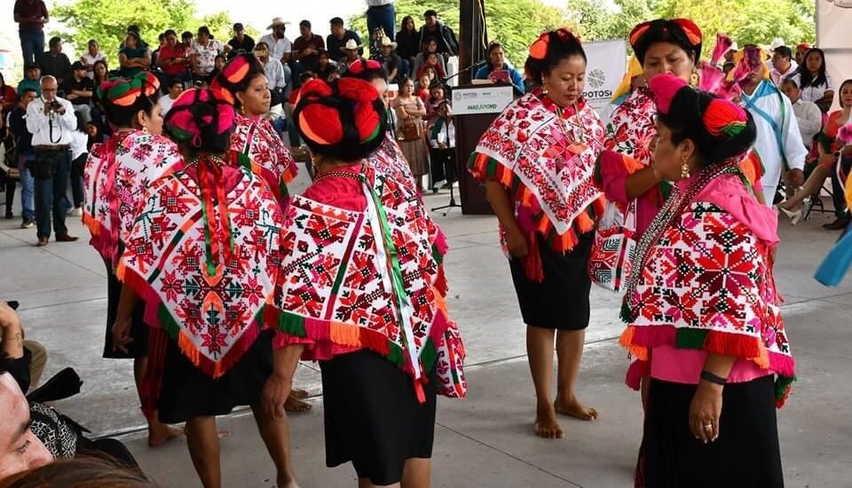 SE REALIZAN ENCUENTRO MULTICULTURAL POR DÍA MUERTOS EN SANTA CATARINA