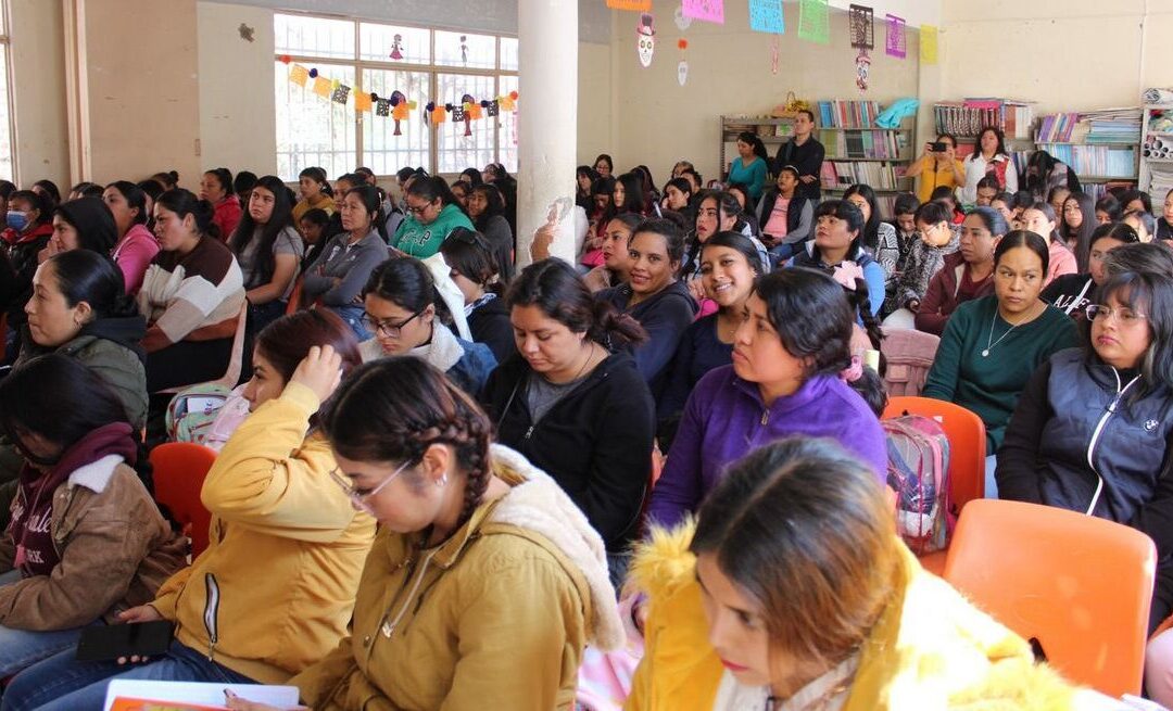 BRINDAN CAPACITACIÓN EN EDUCACIÓN SEXUAL A PERSONAL DE CONAFE