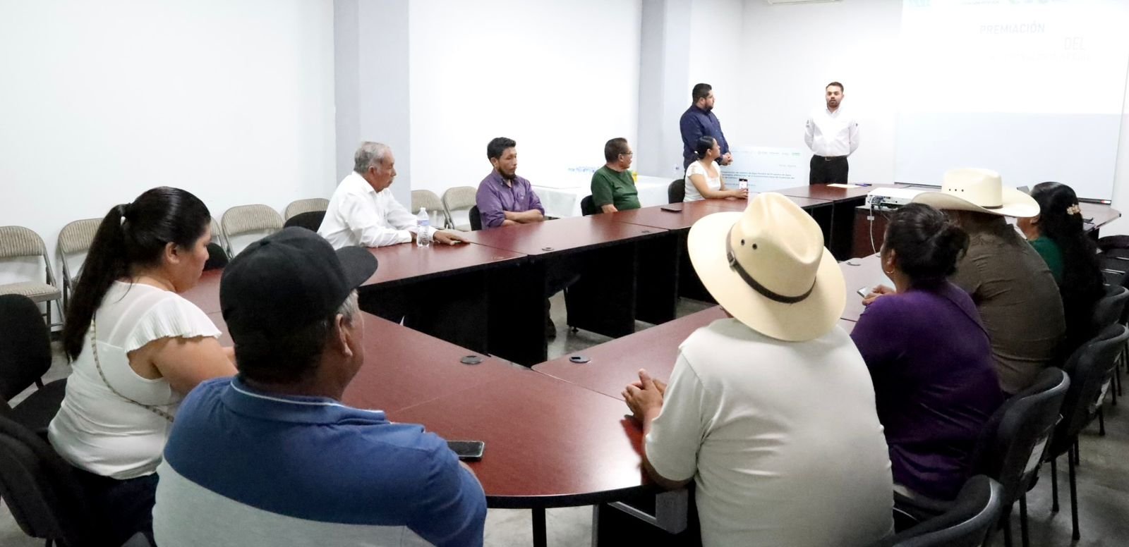 RECONOCEN A GANADORES DEL PREMIO NACIONAL DE CONTRALORÍA SOCIAL