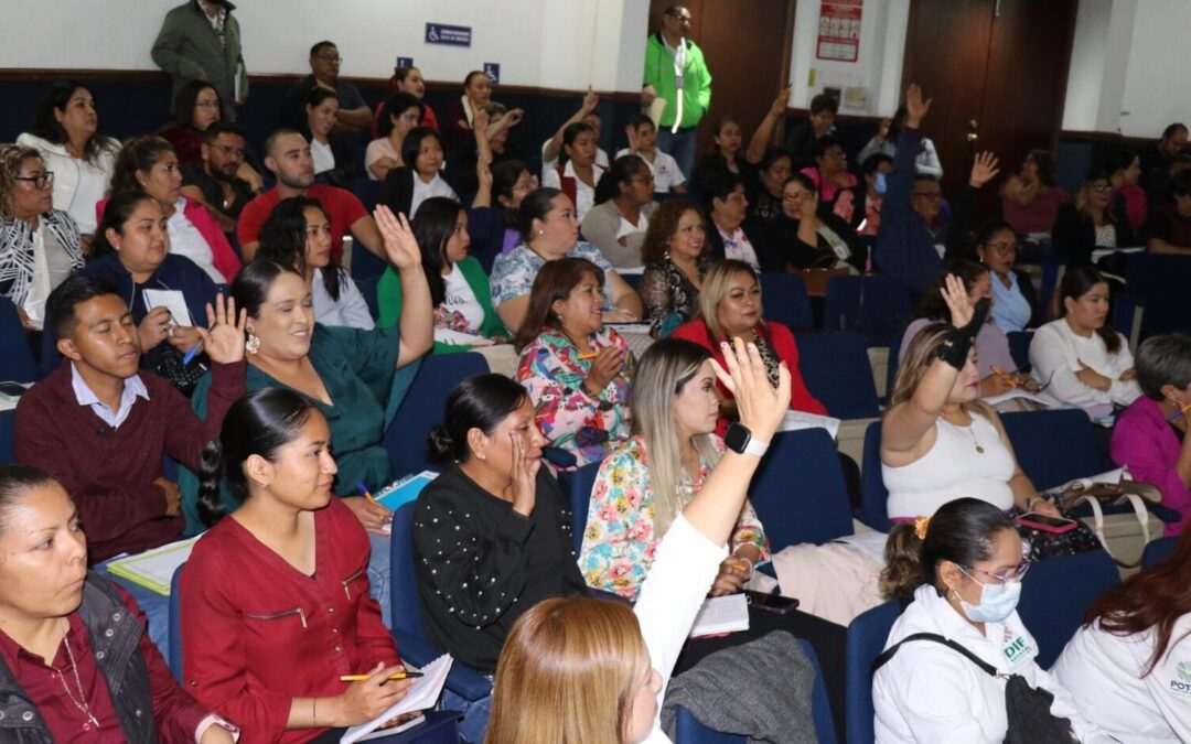 CAPACITAN A AYUNTAMIENTOS EN ATENCIÓN A PERSONAS CON DISCAPACIDAD