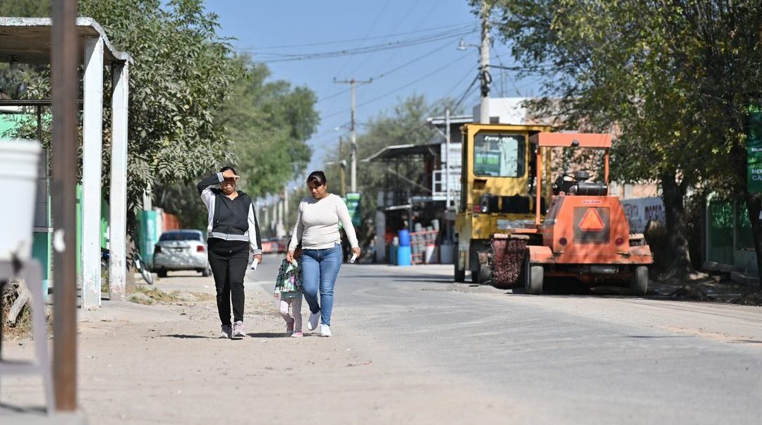 INICIAN RECONSTRUCCIÓN DEL CAMINO MARAVILLAS-ESTANZUELA, EN MEXQUITIC