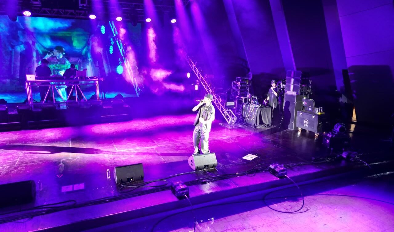 LIT KILLAH SE PRESENTA EN EL TEATRO DE LA CIUDAD