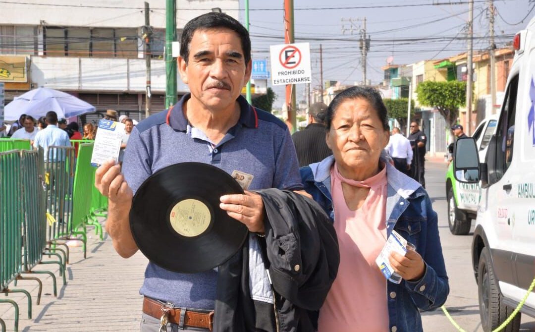 ANUNCIAN ENTREGA DE MIL 500 BOLETOS MÁS PARA LUIS MIGUEL