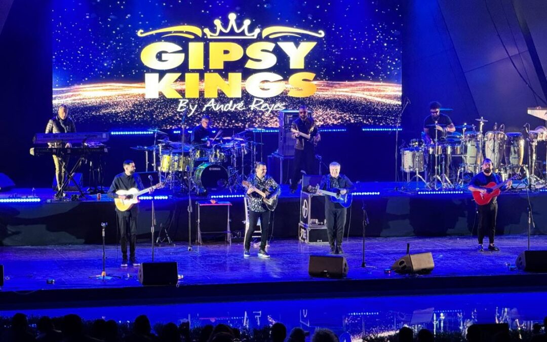 GIPSY KINGS SE PRESENTÓ EN EL TEATRO DE LA CIUDAD