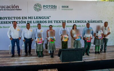 ENTREGAN MÁS DE 10 MIL LIBROS EN LENGUA NÁHUATL EN ESCUELAS DE PUEBLOS ORIGINARIOS