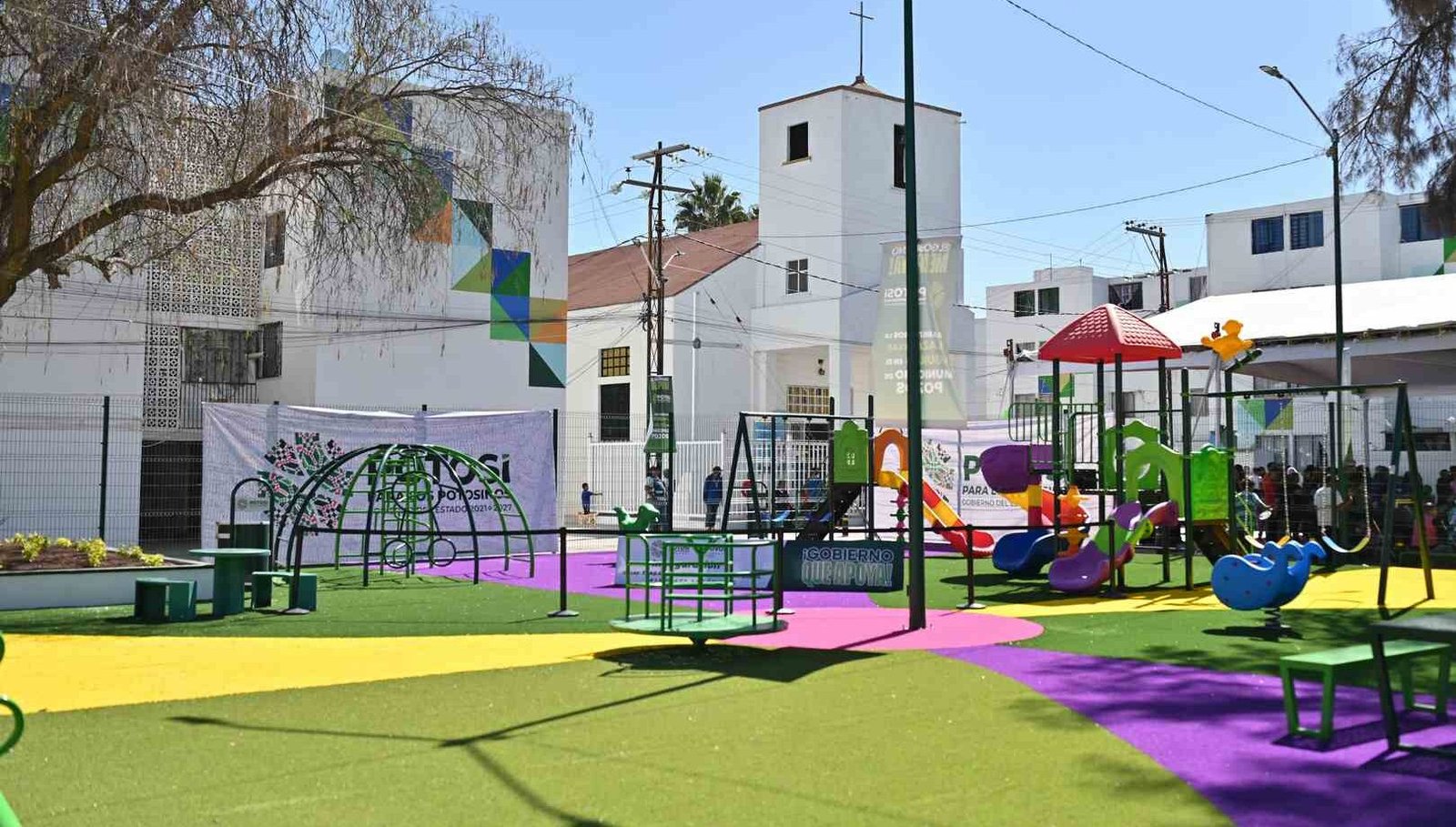 ENTREGAN NUEVA ÁREA RECREATIVA EN VILLA DE POZOS