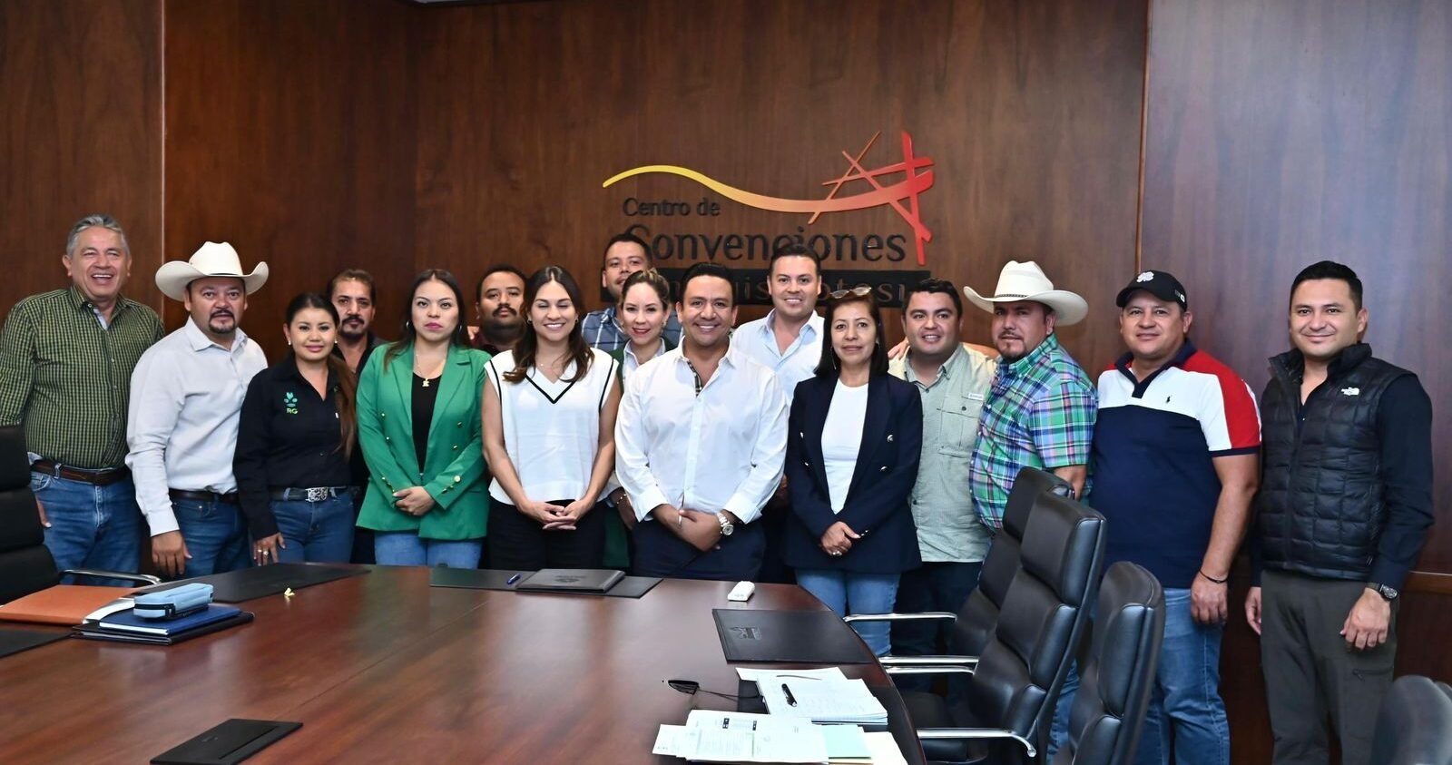 CONVOCAN A ALCALDES DEL ALTIPLANO PARA ABORDAR LAS OBRAS Y ACCIONES PARA EL PRÓXIMO AÑO