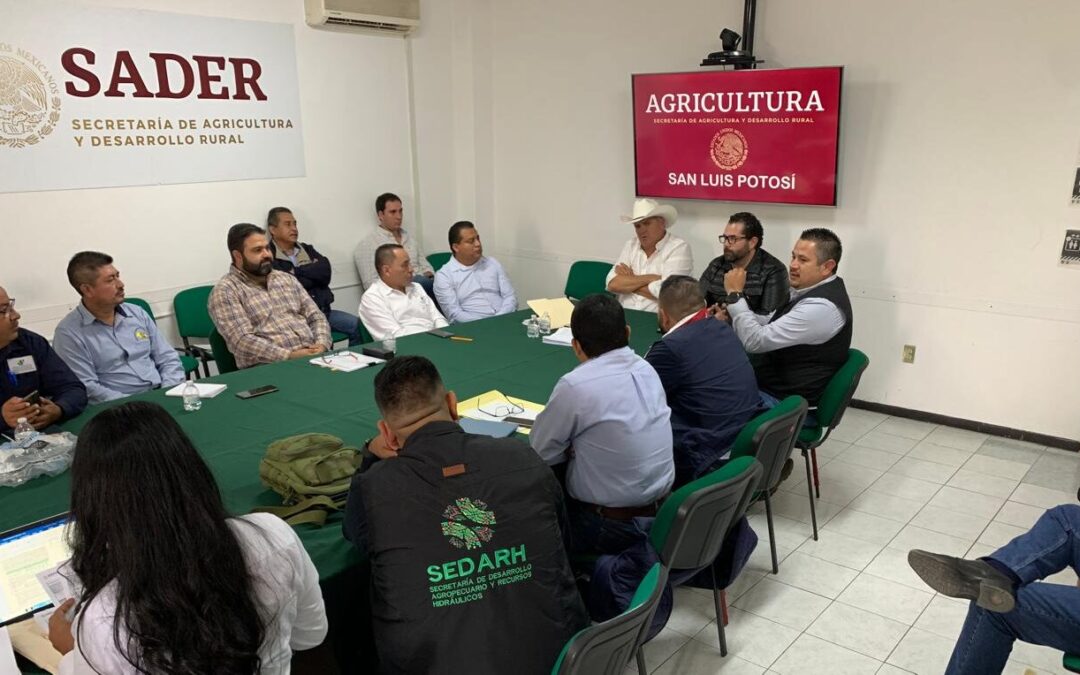 GESTIONAN APOYOS A PRODUCTORES ANTE LA FEDERACIÓN
