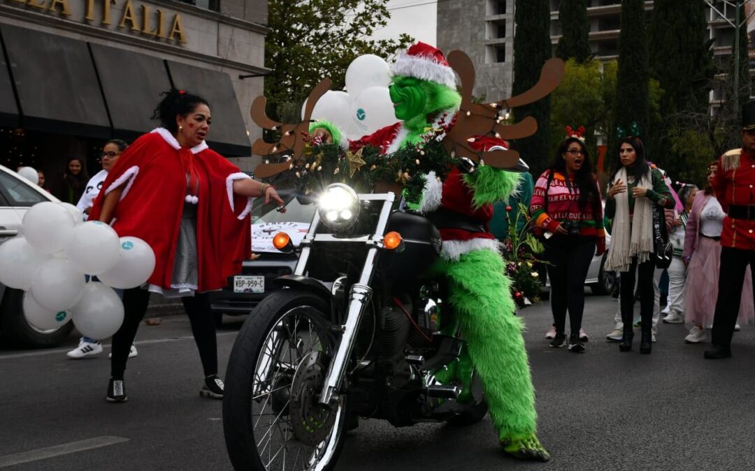 REALIZAN CARAVANA NAVIDEÑA EN LA CAPITAL DE SLP