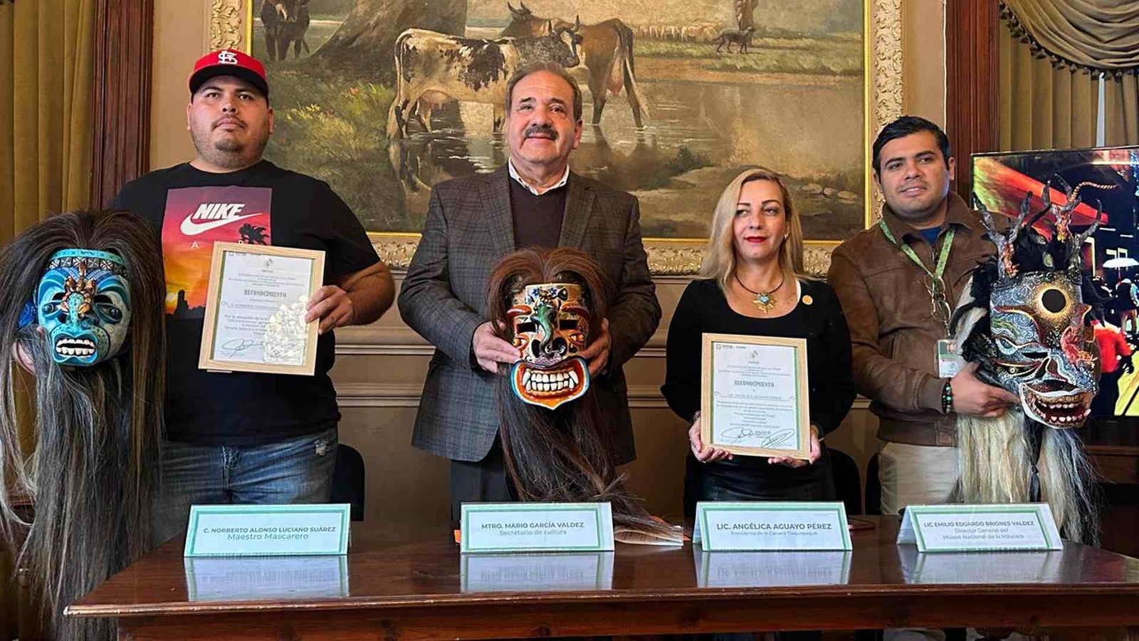 SLP RECIBE DONACIÓN DE TRES MÁSCARAS DE JALISCO