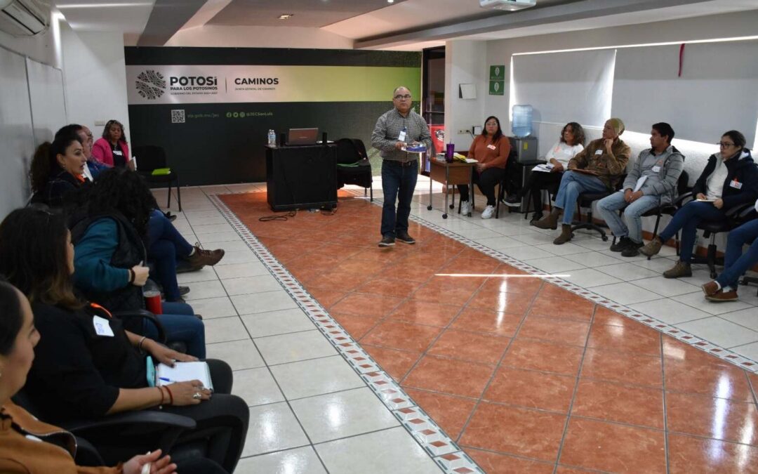 INTEGRANTES DE COMITÉS INSTITUCIONALES RECIBEN CAPACITACIÓN