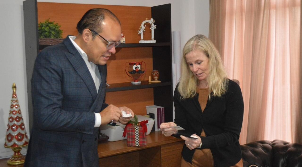 CÓNSUL GENERAL DE ESTADOS UNIDOS SE REUNE CON AUTORIDADES DEL ESTADO