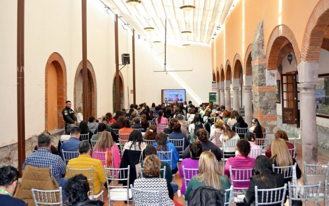 EJECUTIVO REALIZA FORO SOBRE PERSPECTIVA DE GÉNERO Y ENVEJECIMIENTO