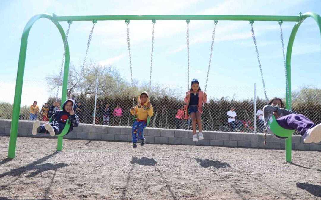 ENTREGAN ÁREA RECREATIVA EN GUADALCÁZAR