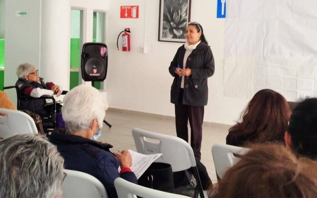 PROMUEVEN LA SALUD EMOCIONAL DE PERSONAS ADULTAS MAYORES