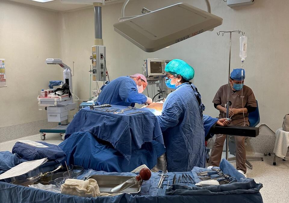 CONCLUYÓ PRIMERA CAMPAÑA RECONSTRUCTIVA DE MAMA 2025 EN EL ESTADO