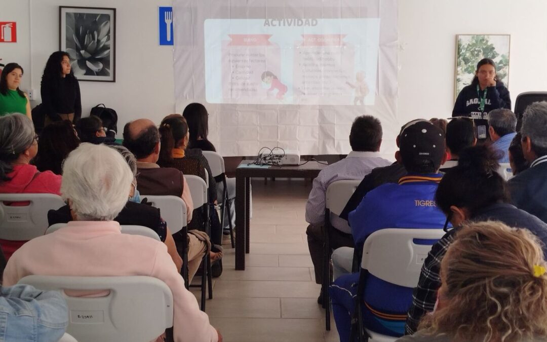 LLEVAN APOYO EN SALUD A PERSONAS ADULTAS MAYORES