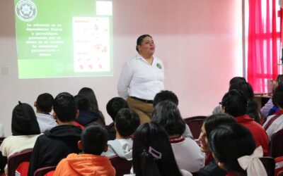 REALIZAN CONFERENCIAS EN TELESECUNDARIAS DEL ESTADO PARA PREVENIR EL ACOSO ESCOLAR