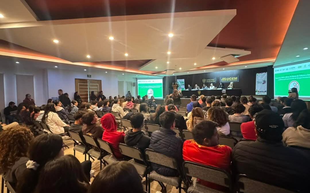 ENTREGAN RECONOCIMIENTOS A ESPACIOS LIBRE DE HUMO DE TABACO Y EMISIONES