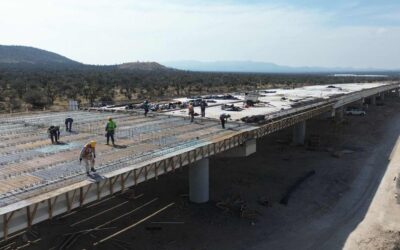 PUENTE VEHICULAR EN VILLA DE REYES REGISTRA AVANCE DEL 75 POR CIENTO: SEDUVOP