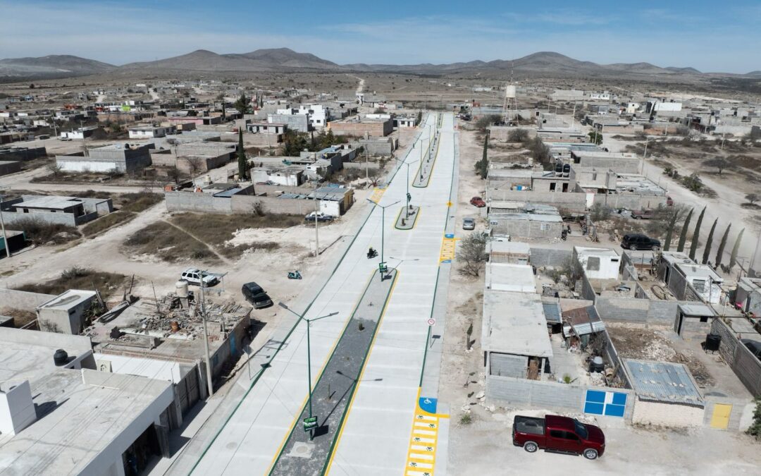 INAUGURAN OBRA DE INFRAESTRUCTURA URBANA EN CHARCAS