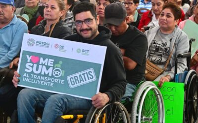 ENTREGAN TARJETAS DE TRANSPORTE PÚBLICO GRATUITO EN LA ZONA METROPOLITANA