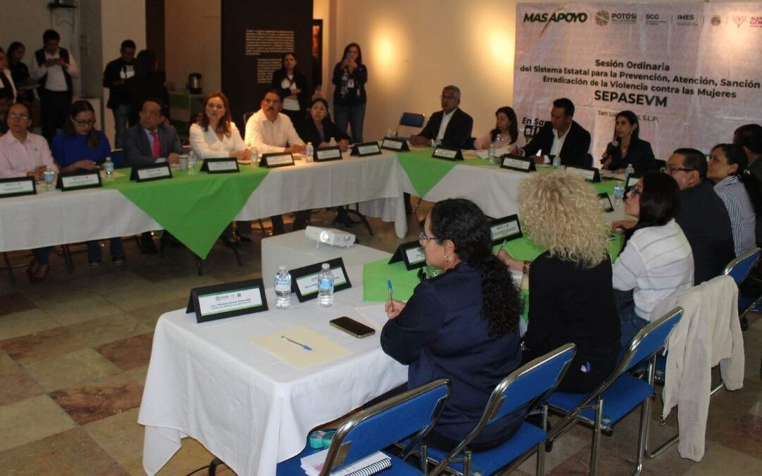REALIZAN SESIONES DE TRABAJO PARA FORTALECER MEDIDAS CONTRA LA VIOLENCIA A LAS MUJERES EN SLP