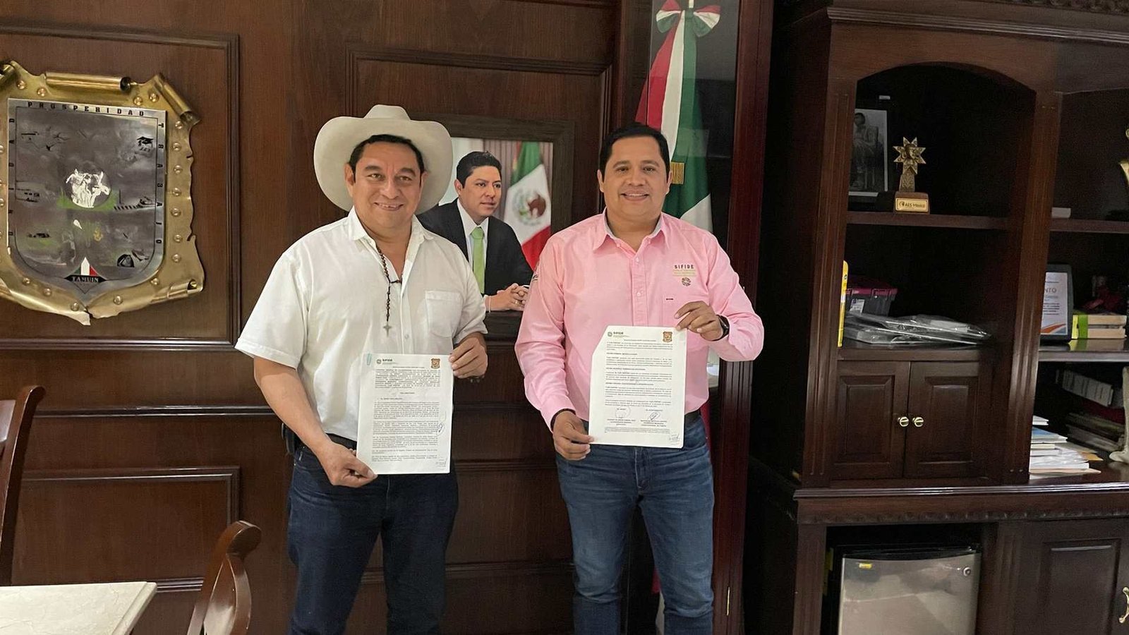 EL ESTADO BRINDA APOYO A EMPRESARIOS Y EMPRENDEDORES DE TAMUÍN