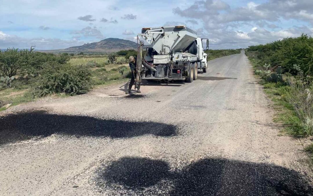 REHABILITARÁN CARRETERAS Y CAMINOS DE VILLA DE ARRIAGA