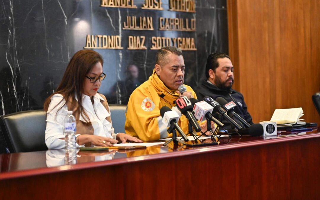 CUERPOS DE EMERGENCIAS CONTROLAN CON ÉXITO INCENDIO EN TARIMERA