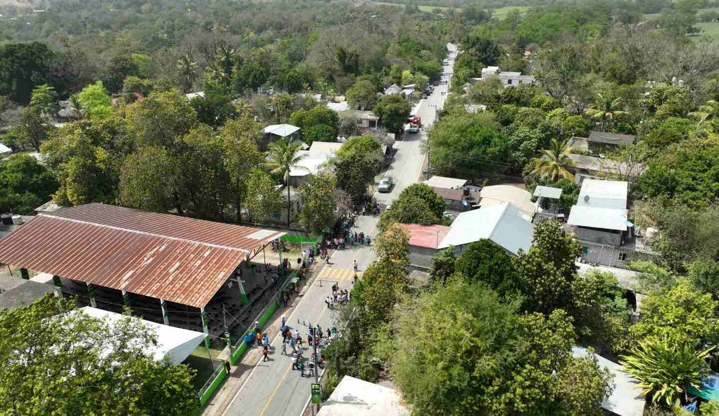 ENTREGAN REHABILITACIÓN DEL CAMINO A TANCHACHÍN EN LA HUASTECA