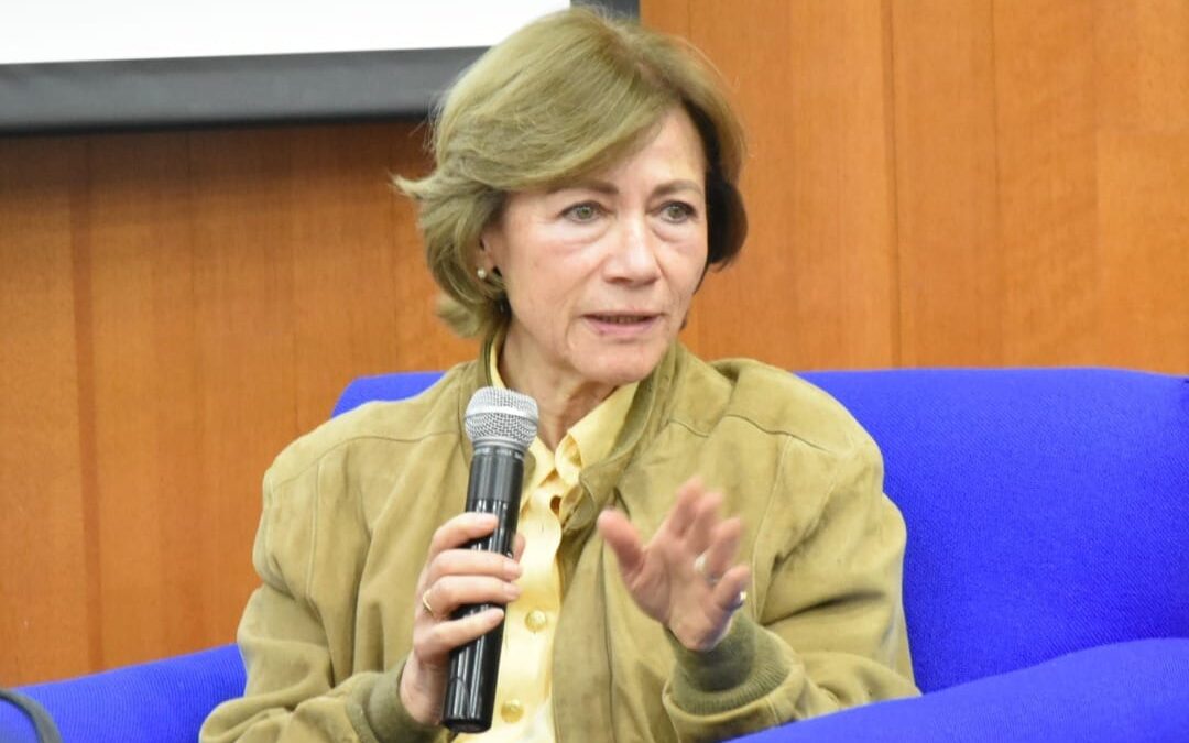 REALIZAN PANEL CON MUJERES PIONERAS EN LA CIENCIA EN SLP