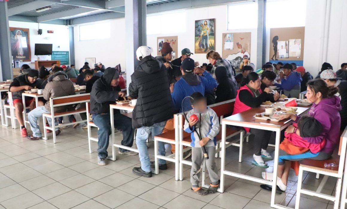 ATIENDEN A MENORES MIGRANTES QUE VIAJAN SOLOS EN EL ESTADO