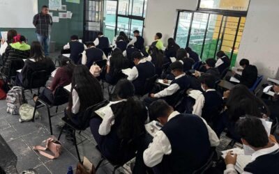 FUE APLICADO EXAMEN ÚNICO A JÓVENES DE BACHILLERATO