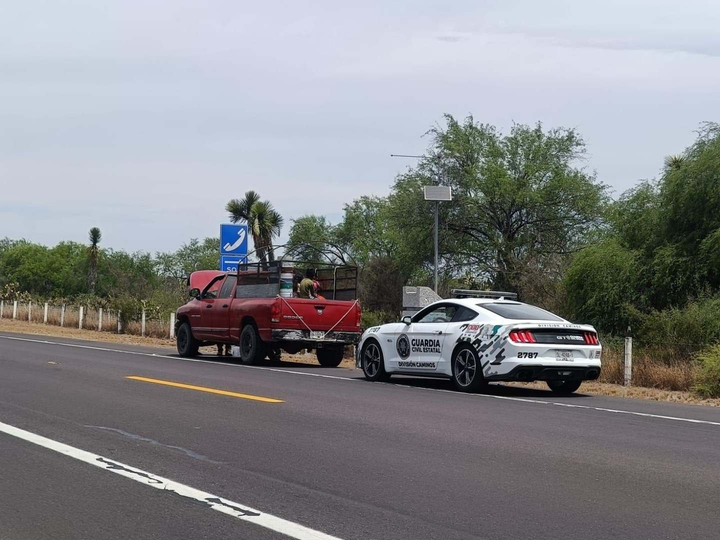 DIVISIÓN DE CAMINOS FORTALECE PROXIMIDAD Y AUXILIOS EN CARRETERAS