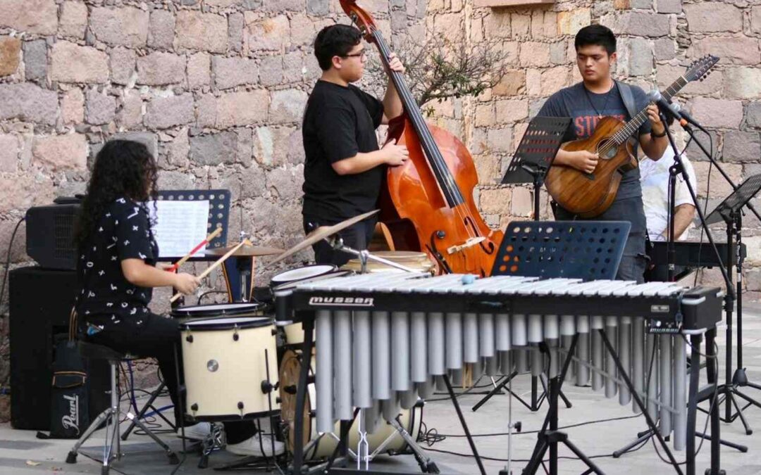 CONMEMORAN DÍA INTERNACIONAL DEL JAZZ