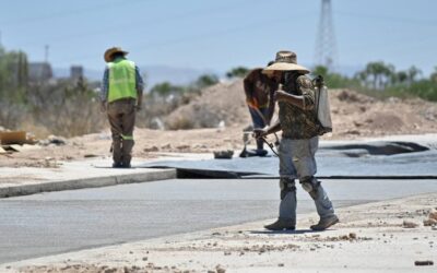 RECONOCEN A TRABAJADORES DE LA CONSTRUCCIÓN EN SU DÍA