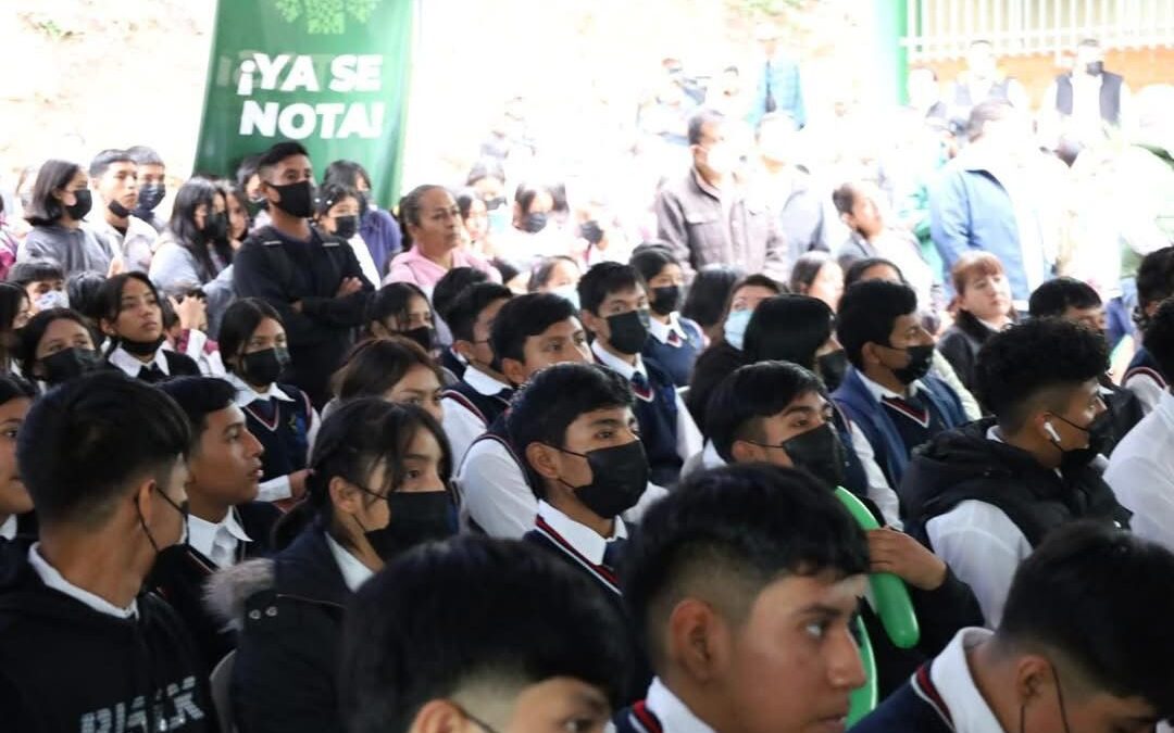 MÁS DE TRES MIL ESTUDIANTES INTERESADOS EN INGRESAR A UNIVERSIDAD ROSARIO CASTELLANOS EN SLP