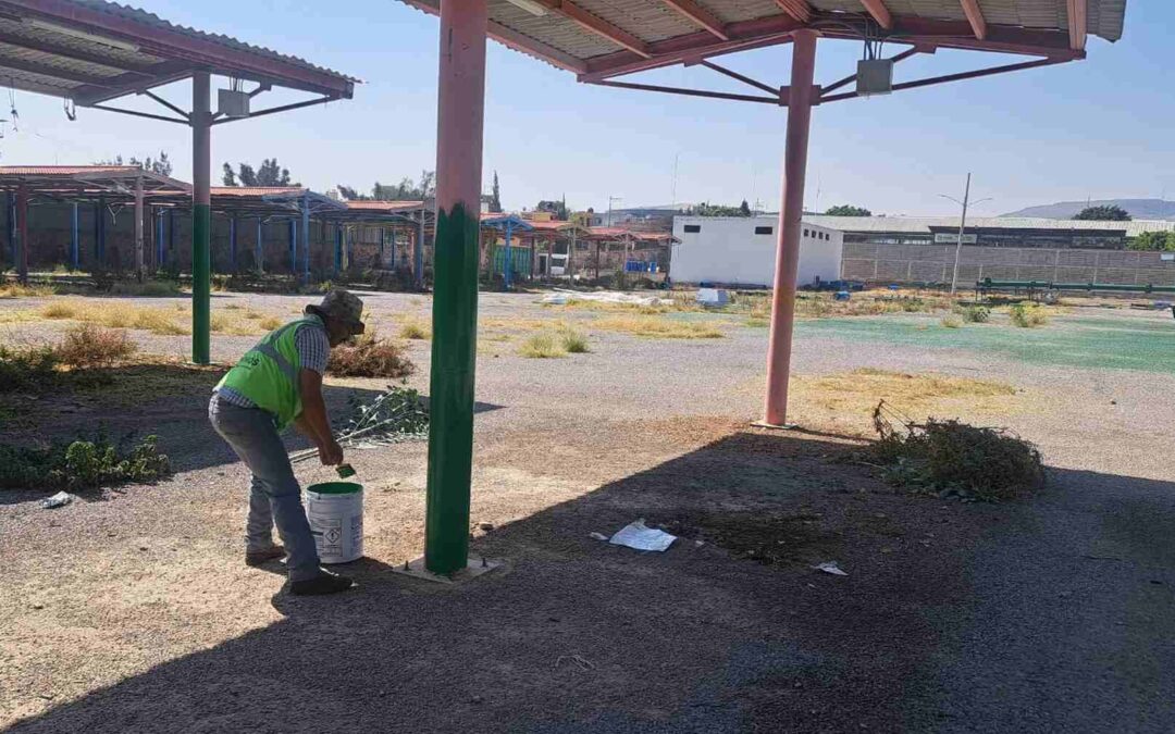 REALIZAN MANTENIMIENTO A INSTALACIONES DE LA FENAPO