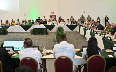 REALIZAN REUNIÓN CON ALCALDES PARA DEFINIR ACCIONES DE PREVENCIÓN ANTE TEMPORADA DE CICLONES 2025