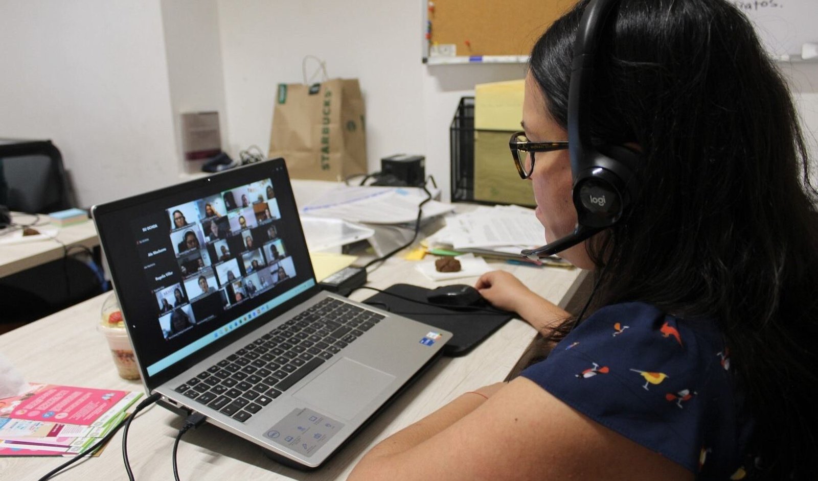 CAPACITAN A PROFESIONISTAS DE CENTROS LIBRE