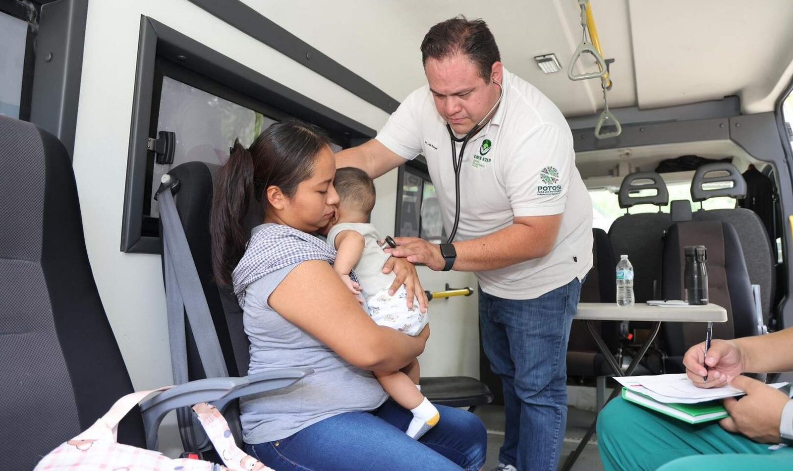 FUE REALIZADA FERIA DE LA SALUD EN AXTLA DE TERRAZAS