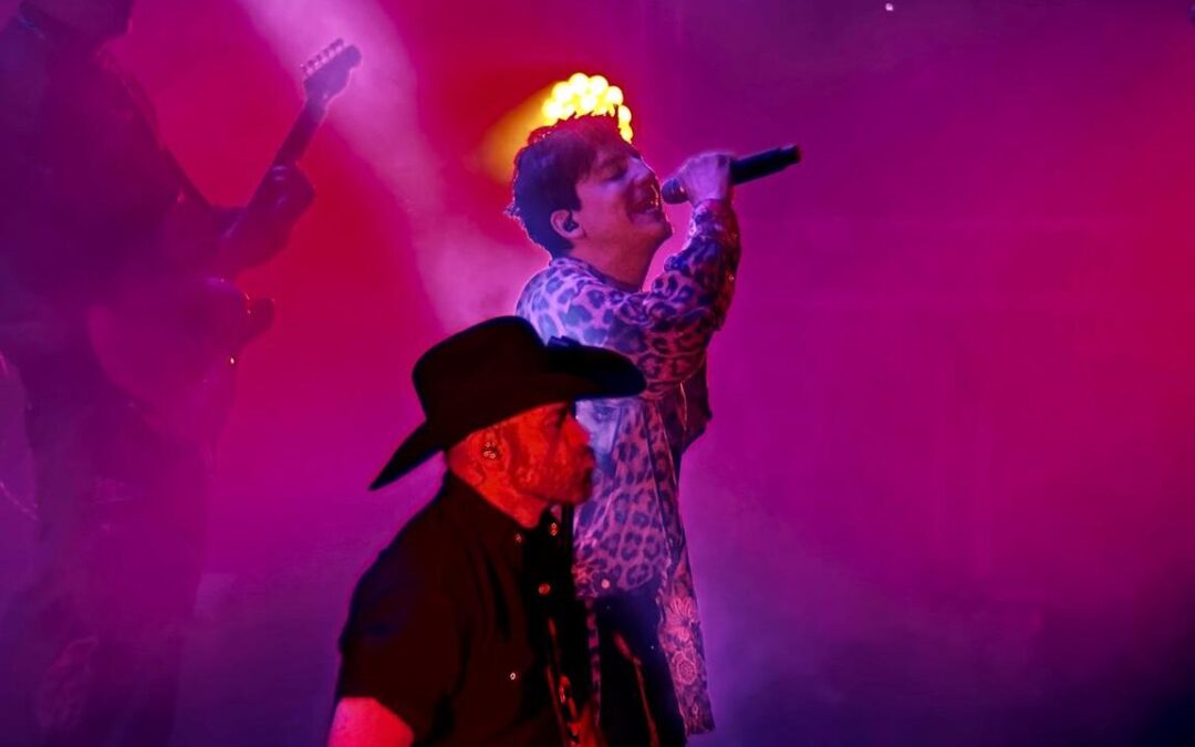 BANDA KINKY HIZO VIBRAR EL TEATRO DE LA CIUDAD