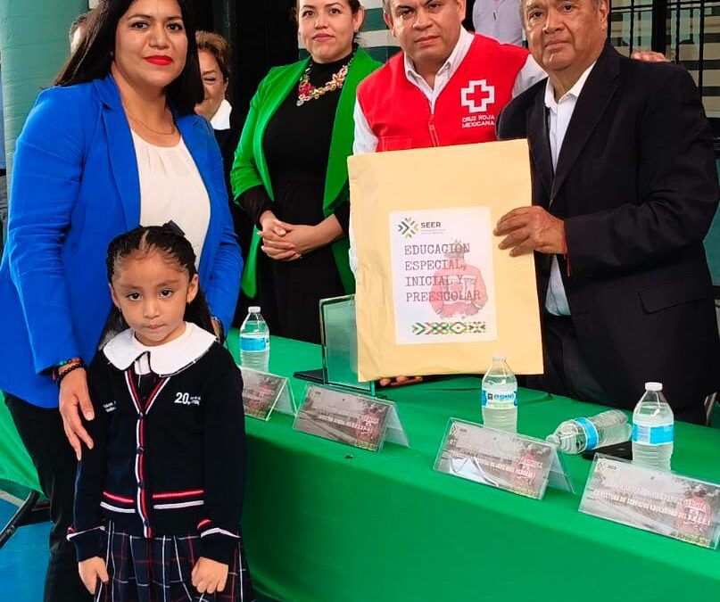 ENTREGAN MÁS DE UN MILLÓN DE PESOS A LA CRUZ ROJA TRAS COLECTA ESCOLAR