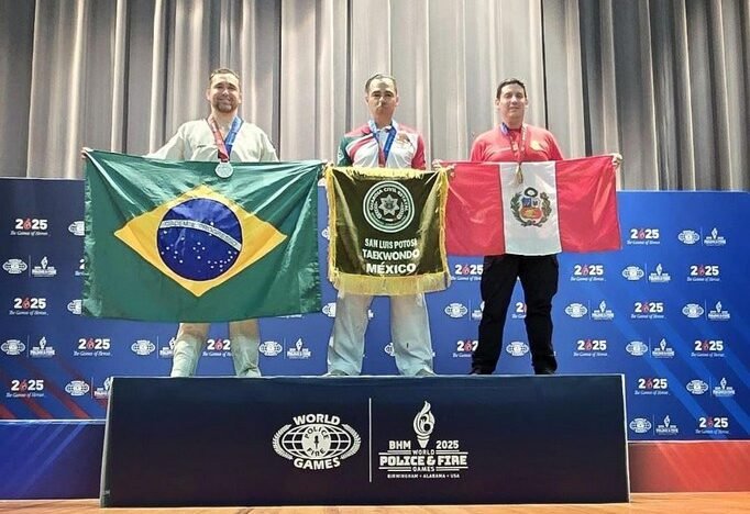 POTOSINO GANA ORO EN TAEKWONDO EN MUNDIAL DE POLICÍAS Y BOMBEROS 2025