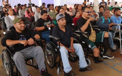 ENTREGARON SILLAS DE RUEDAS A BENEFICIARIOS DE LAS CUATRO REGIONES