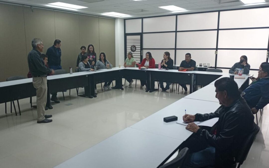 TRABAJAN EN IMPLEMENTACIÓN DE TALLERES PARA PROMOVER PREVENCIÓN EN ESCUELAS