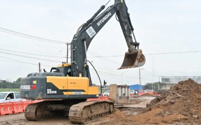 SUPERVISAN AVANCES EN LAS OBRAS DEL PUENTE EN CIRCUITO POTOSÍ