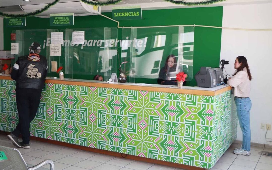 LANZAN “QR CAZADESCUENTOS” EN LA FENAPO 2025 PARA MULTAS DE CONTROL VEHICULAR